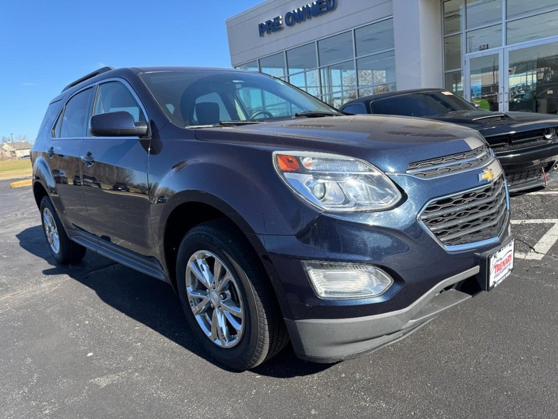 Chevrolet Equinox Vehicle Image 02