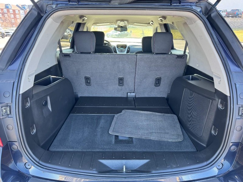 Chevrolet Equinox Vehicle Image 06