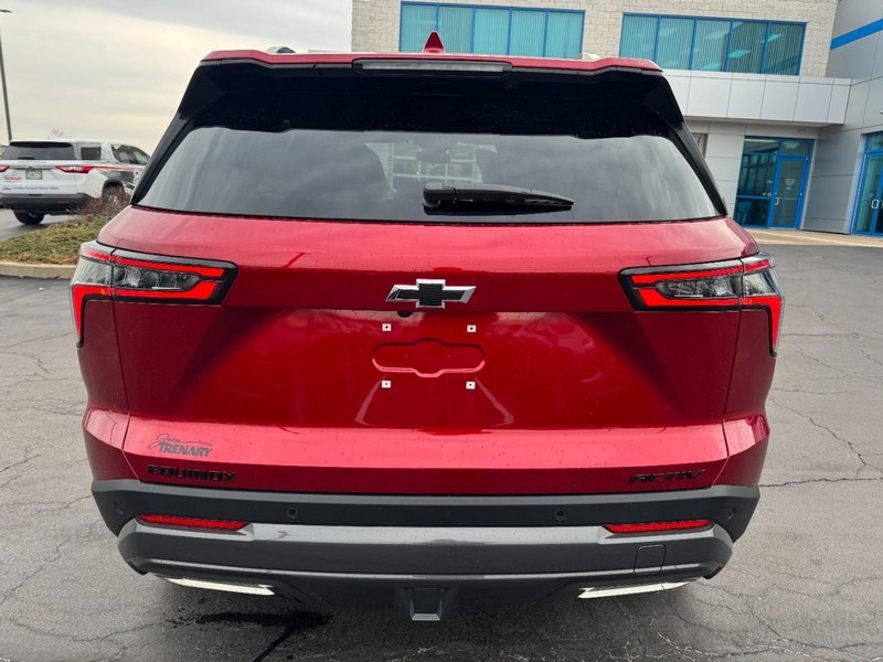 Chevrolet Equinox Vehicle Image 04