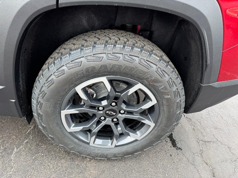 Chevrolet Equinox Vehicle Image 06