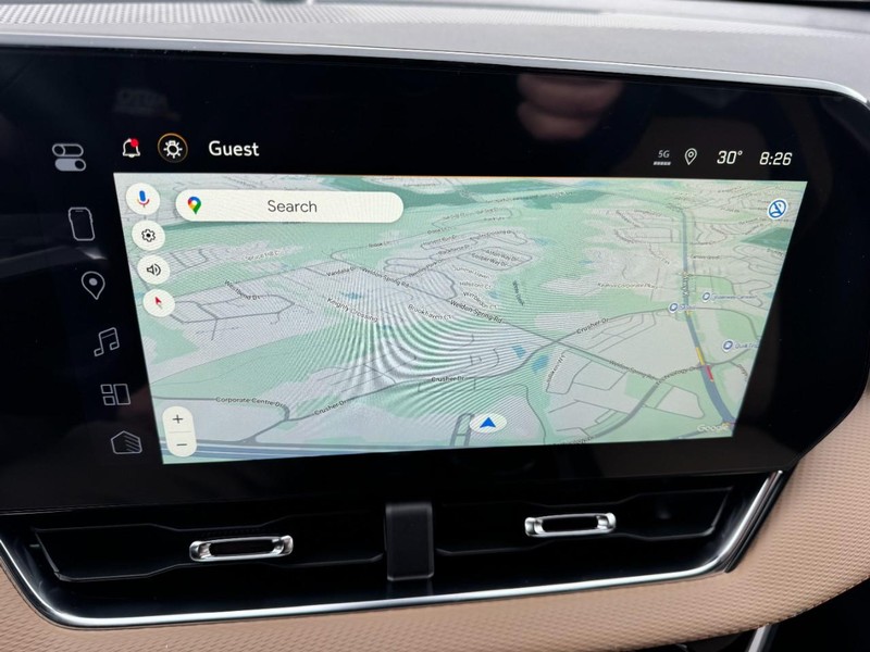 Chevrolet Equinox Vehicle Image 15