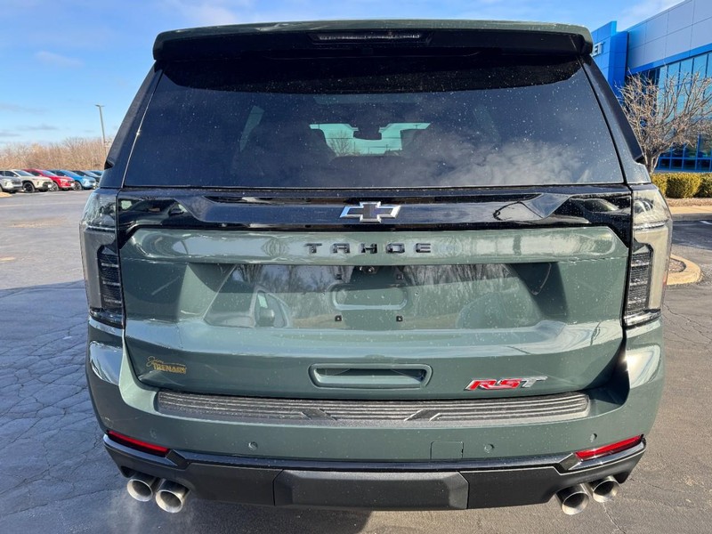 Chevrolet Tahoe Vehicle Image 04