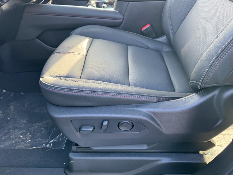 Chevrolet Tahoe Vehicle Image 08