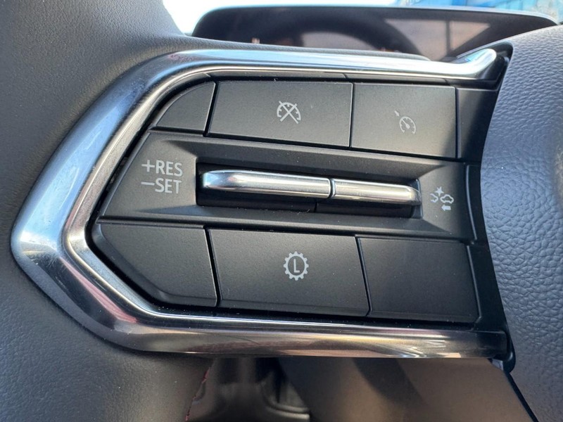 Chevrolet Tahoe Vehicle Image 11