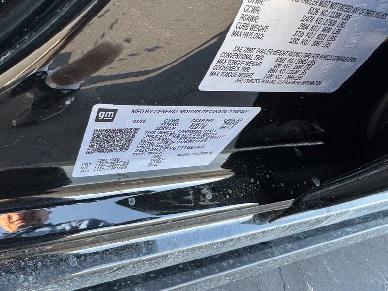 Chevrolet Silverado 2500HD Vehicle Image 20