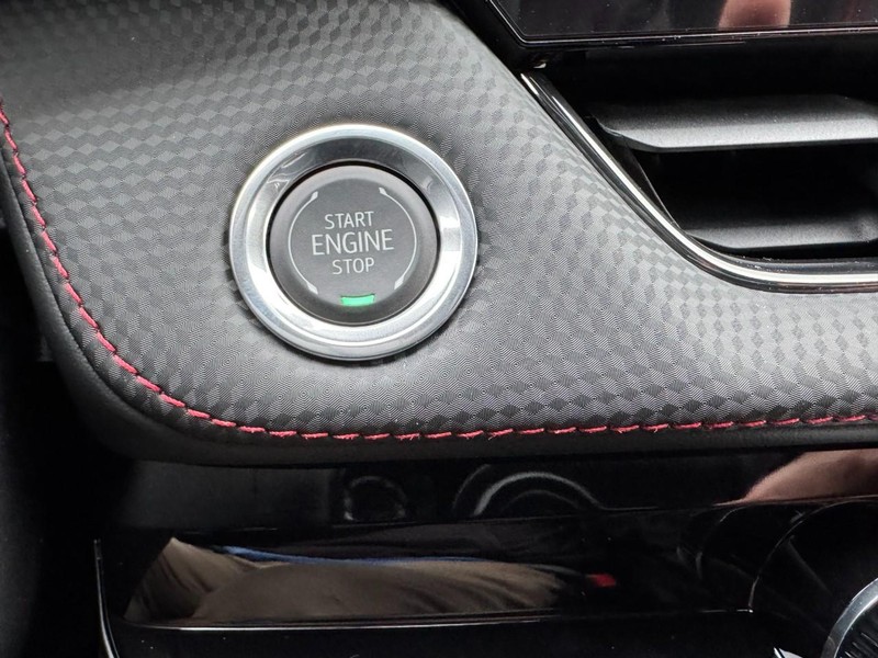 Chevrolet Equinox Vehicle Image 17