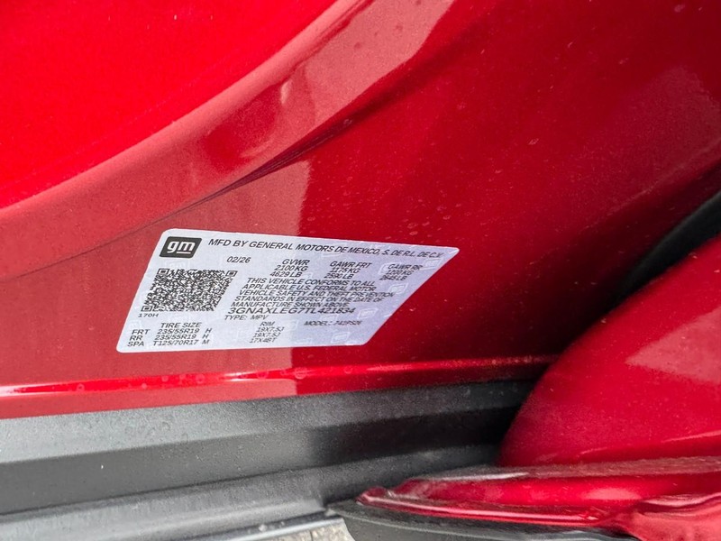 Chevrolet Equinox Vehicle Image 18