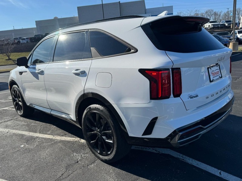 Kia Sorento Vehicle Image 05