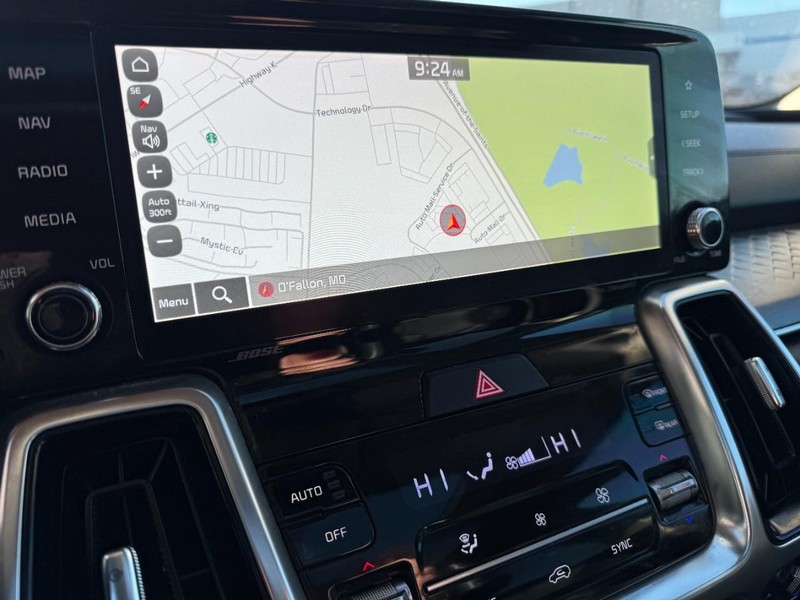 Kia Sorento Vehicle Image 22