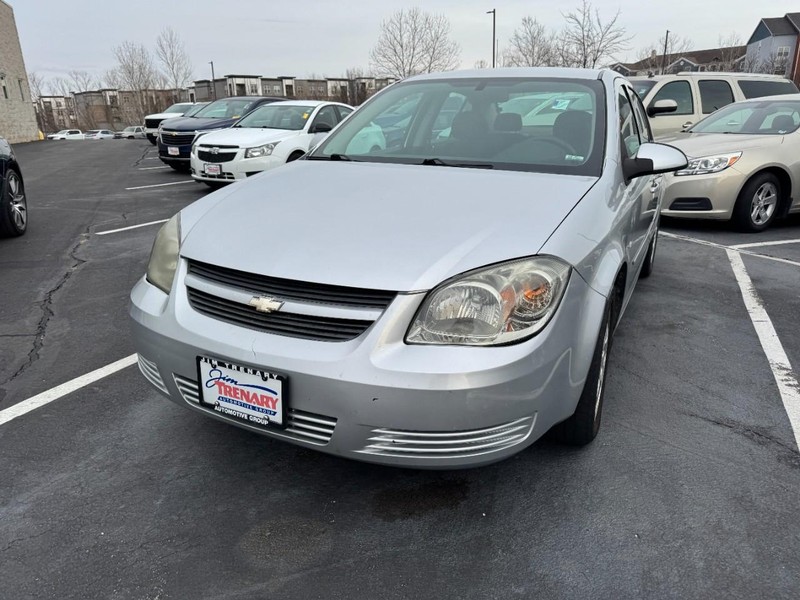 Chevrolet Cobalt Vehicle Image 03