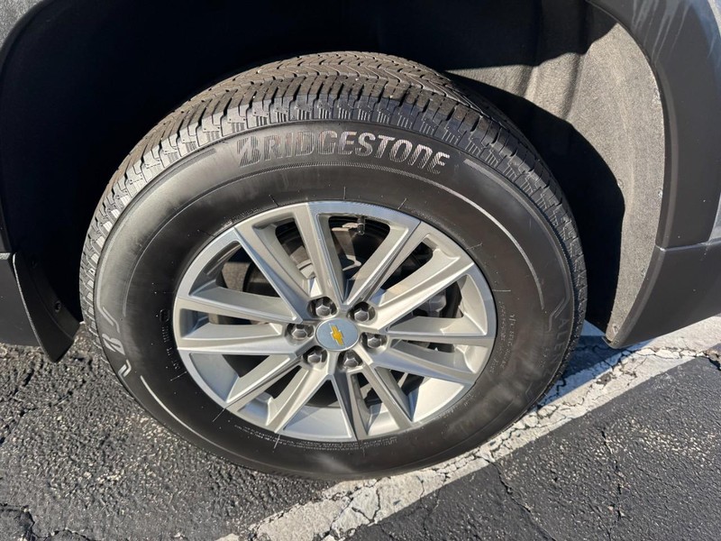 Chevrolet Traverse Vehicle Image 07