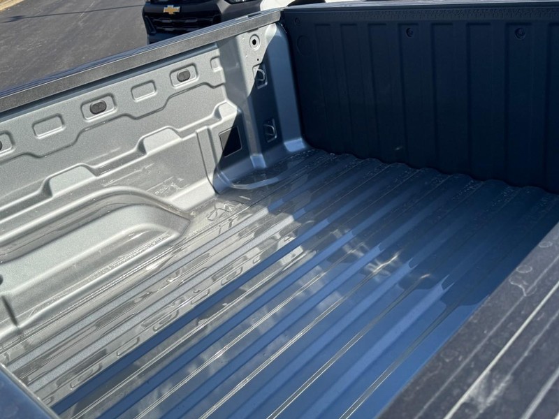 Chevrolet Colorado Vehicle Image 07