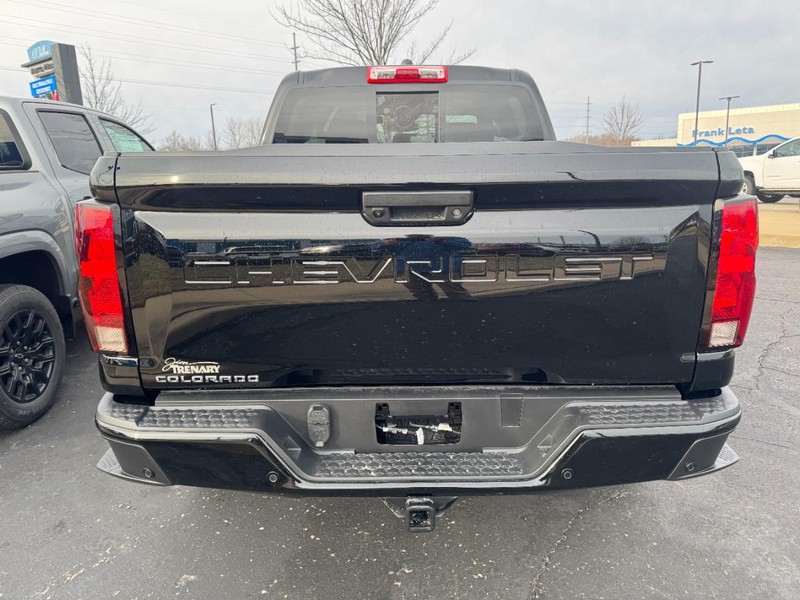 Chevrolet Colorado Vehicle Image 04