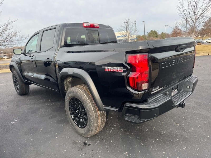 Chevrolet Colorado Vehicle Image 05