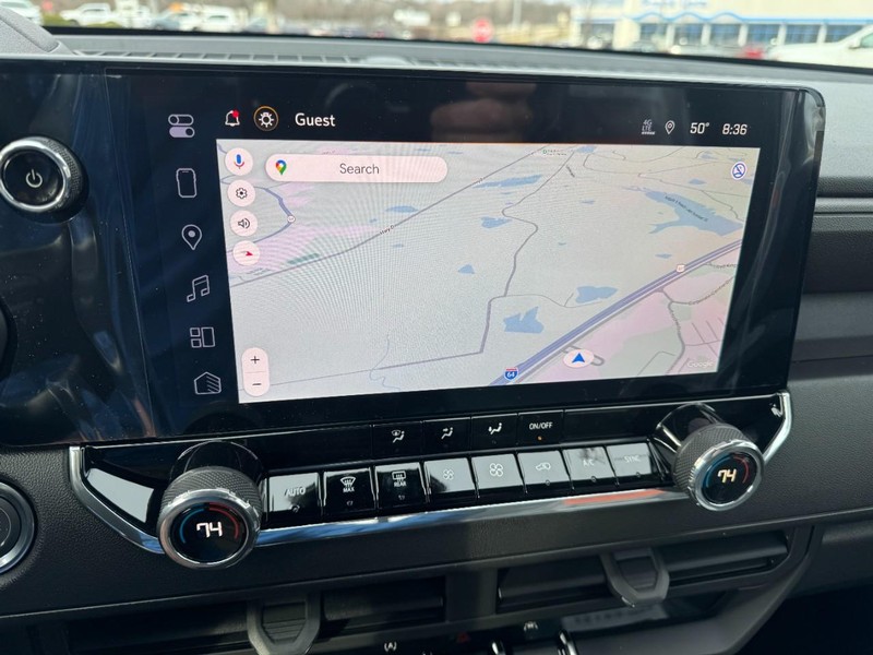 Chevrolet Colorado Vehicle Image 14