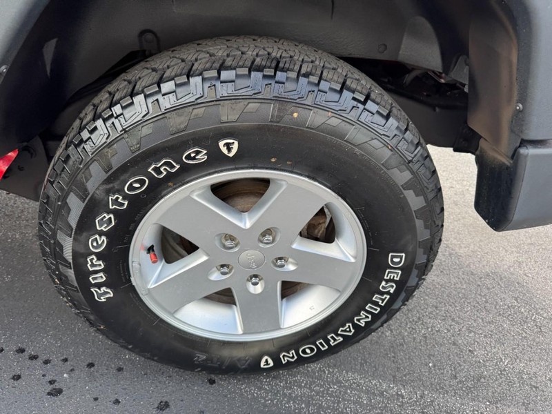 Jeep Wrangler Unlimited Vehicle Image 07
