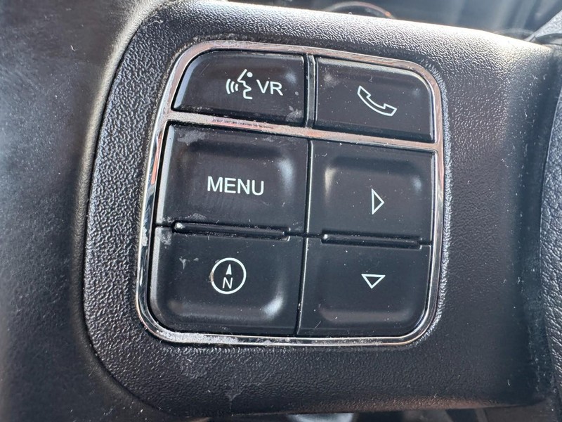 Jeep Wrangler Unlimited Vehicle Image 16