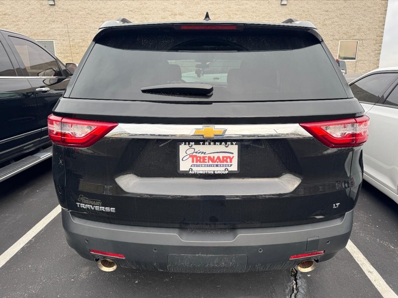 Chevrolet Traverse Vehicle Image 04