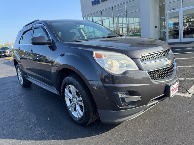 Chevrolet Equinox Vehicle Image 02