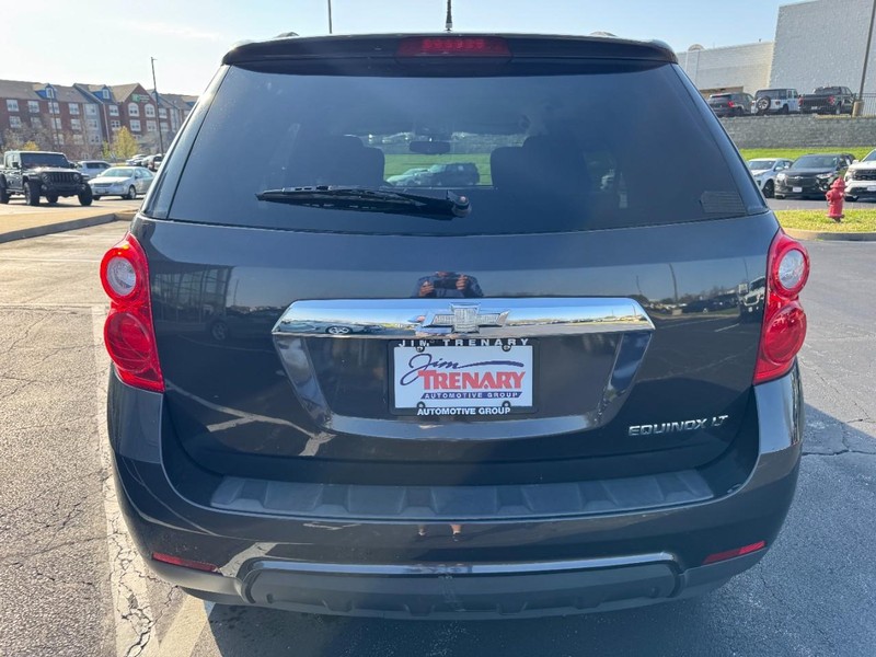 Chevrolet Equinox Vehicle Image 04