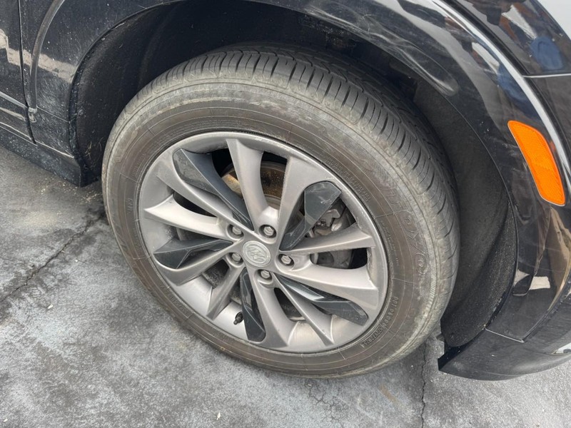 Buick Encore GX Vehicle Image 05