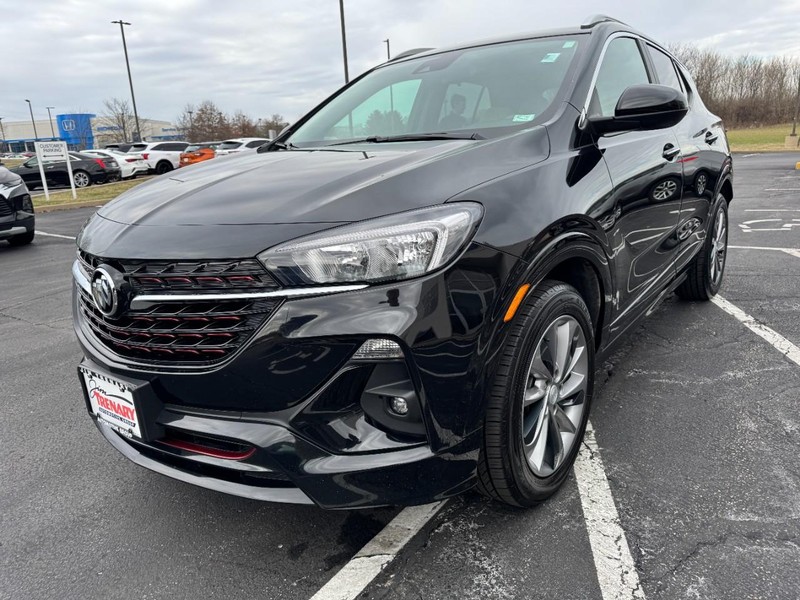 Buick Encore GX Vehicle Full-screen Gallery Image 08