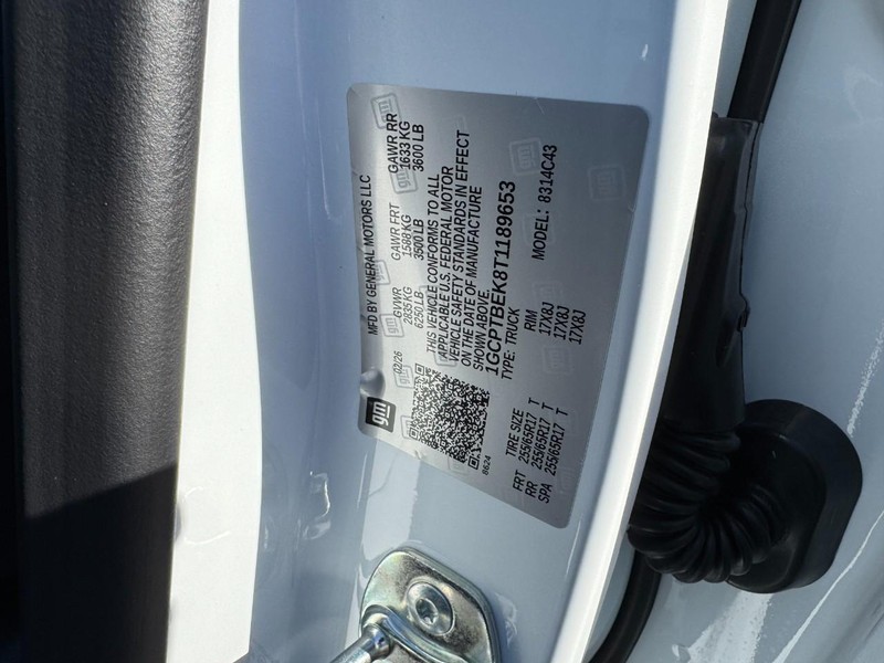 Chevrolet Colorado Vehicle Image 17