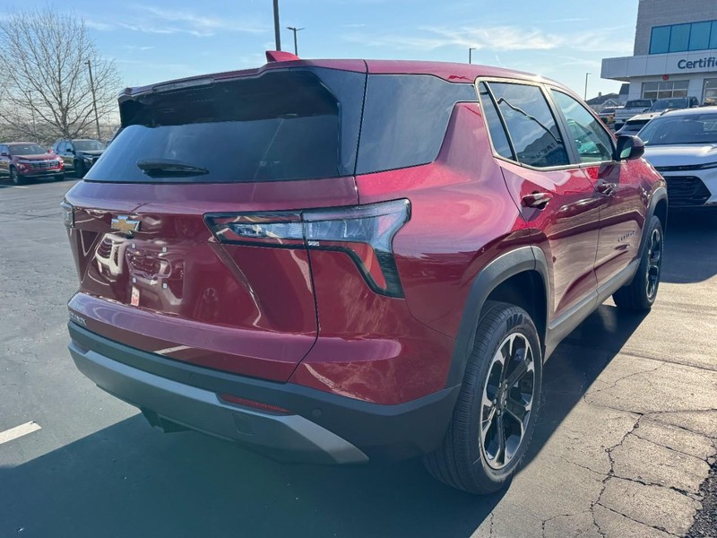 Chevrolet Equinox Vehicle Image 03