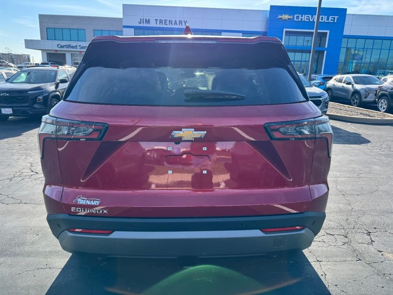 Chevrolet Equinox Vehicle Image 04