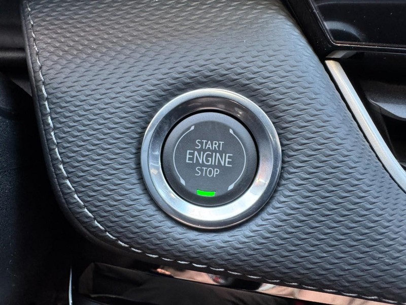 Chevrolet Equinox Vehicle Image 17