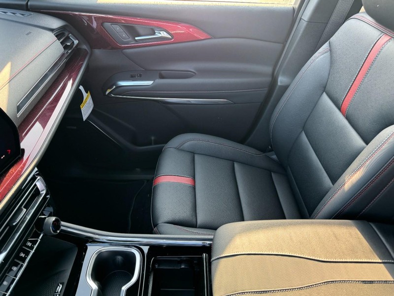 Chevrolet Traverse Vehicle Image 10