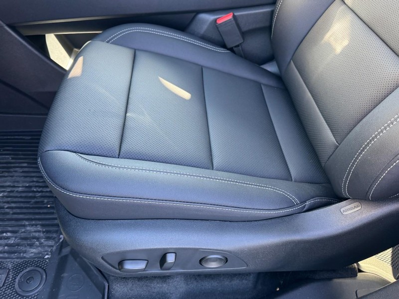 Chevrolet Traverse Vehicle Image 11