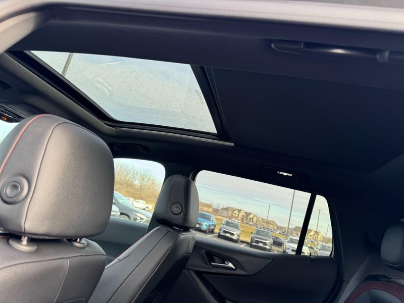 Chevrolet Equinox Vehicle Image 08