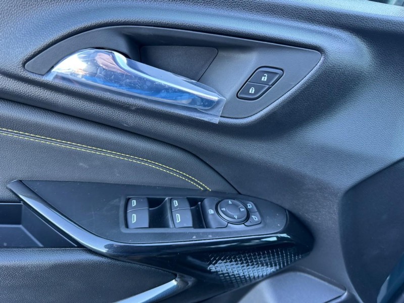 Chevrolet Trax Vehicle Image 08