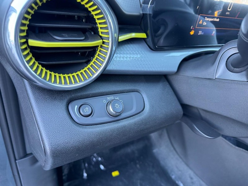 Chevrolet Trax Vehicle Image 09