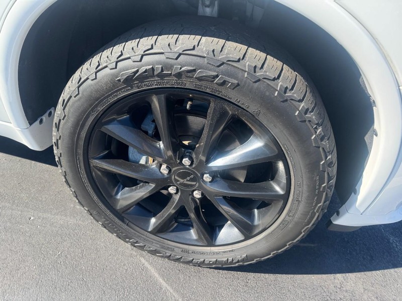 Dodge Durango Vehicle Image 05