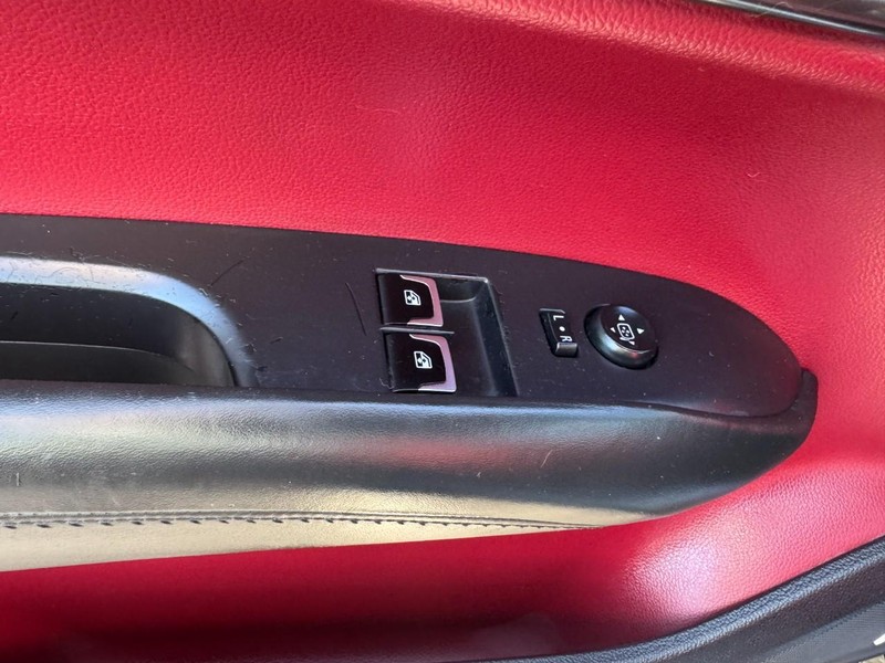 Cadillac ATS Coupe Vehicle Image 12