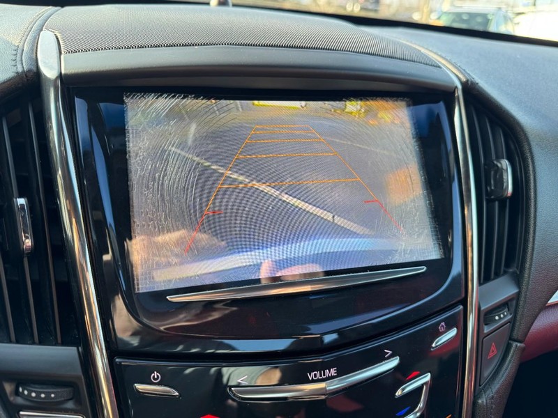 Cadillac ATS Coupe Vehicle Image 17