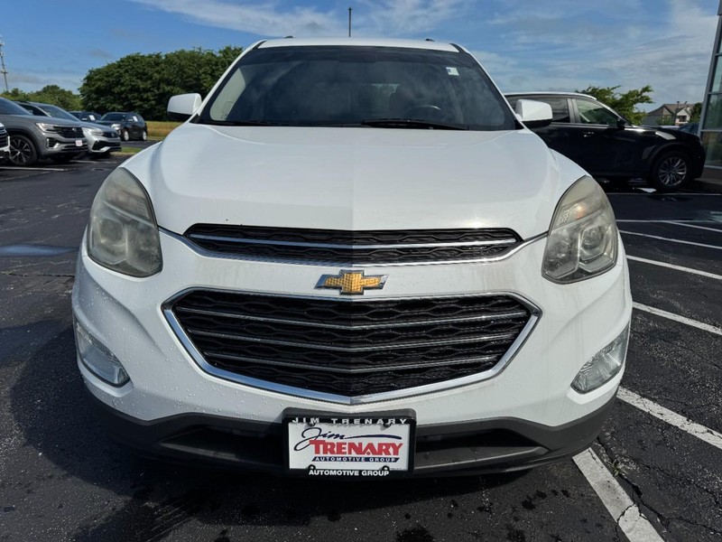 Chevrolet Equinox Vehicle Image 09