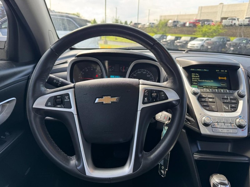Chevrolet Equinox Vehicle Image 13
