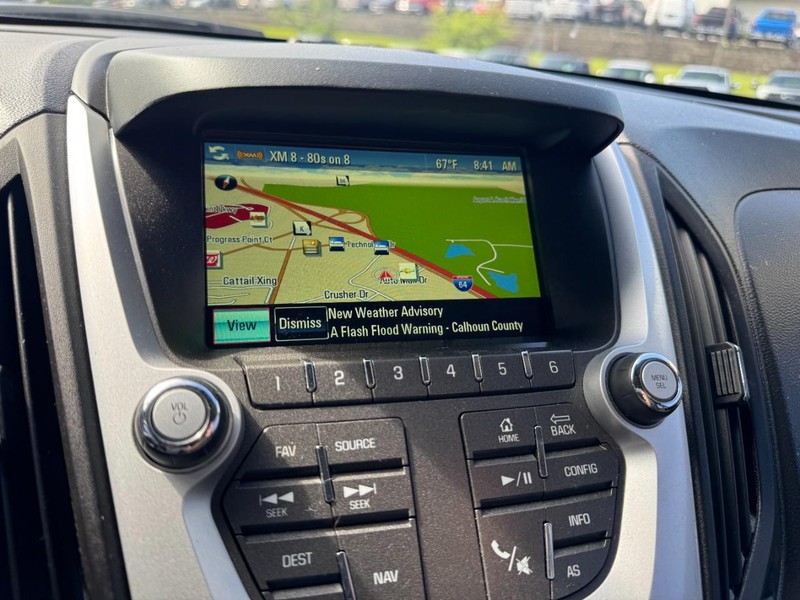 Chevrolet Equinox Vehicle Image 22
