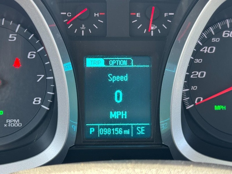 Chevrolet Equinox Vehicle Image 23