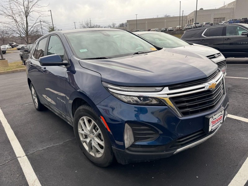 Chevrolet Equinox Vehicle Image 03