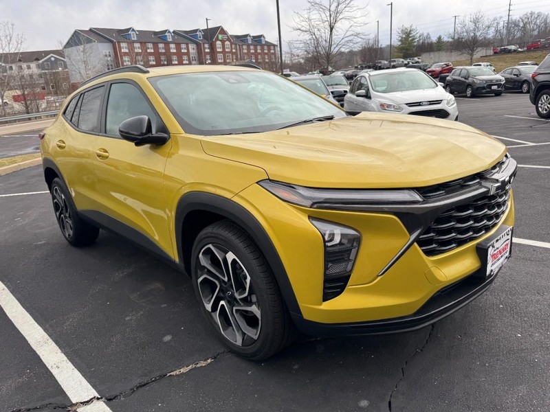 Chevrolet Trax Vehicle Image 04