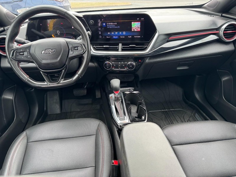 Chevrolet Trax Vehicle Image 12