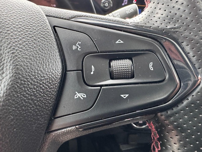 Chevrolet Trax Vehicle Image 18