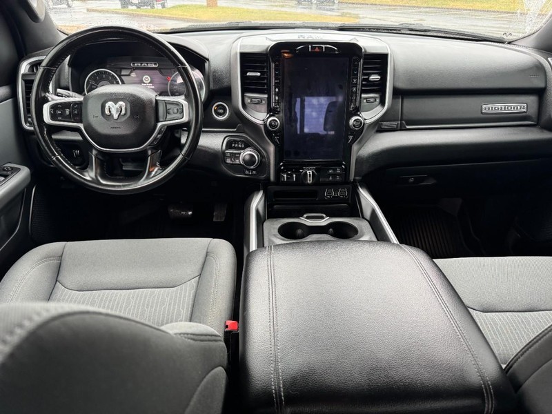 Ram 1500 Vehicle Image 11