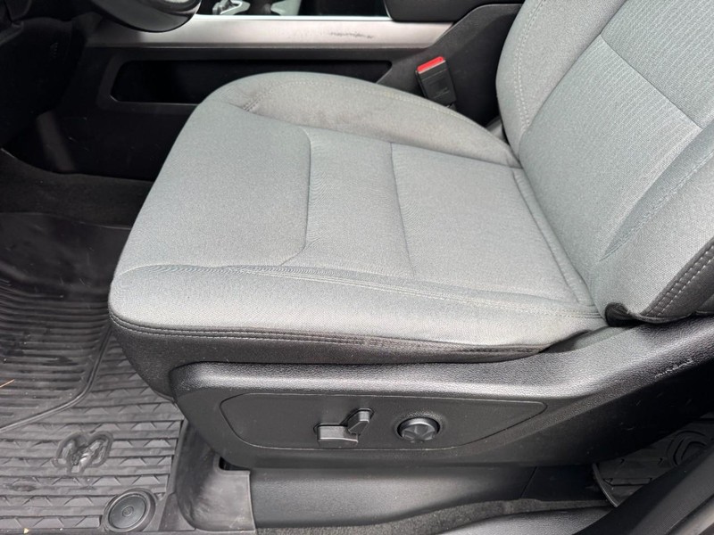 Ram 1500 Vehicle Image 14