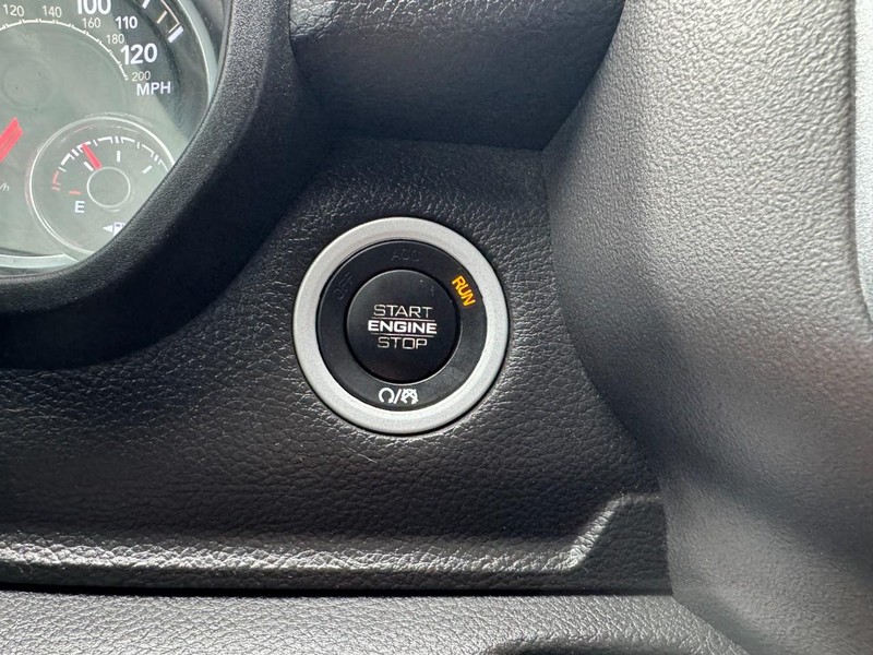 Ram 1500 Vehicle Image 23