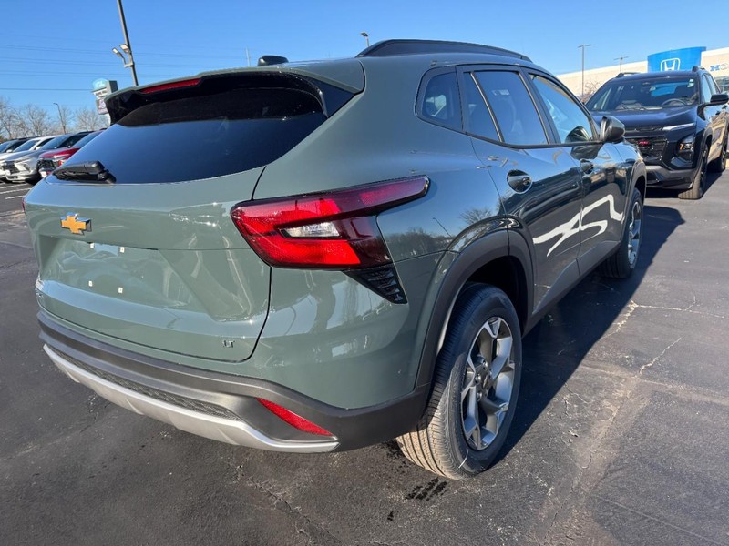 Chevrolet Trax Vehicle Image 03